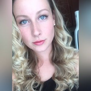 Meet your Posher, Colleen